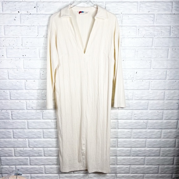 FREE PEOPLE BEACH Astr Ivory long v-neck collared Dress Cover-up - Picture 2 of 11